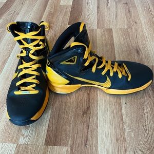 Custom Nike Hyperdunk 10.5 2010